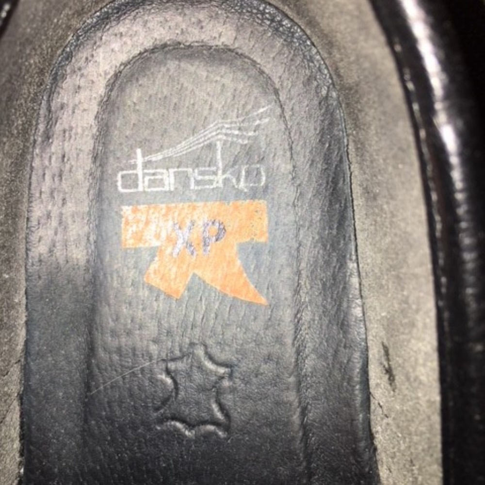 Shoes - Picture 4 of 4